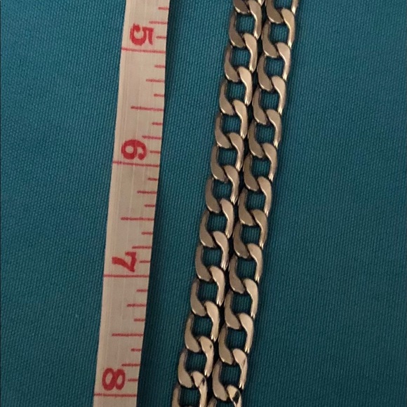 Chain - Picture 2 of 7